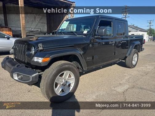 2022 Jeep Gladiator Sport