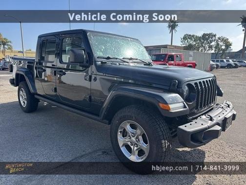 2021 Jeep Gladiator Sport