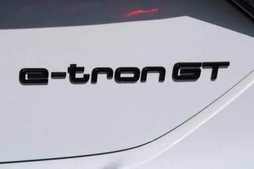 Suzuka Gray Metallic 2022 Audi RS e-tron GT Base