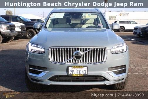 2021 Volvo XC90 Recharge Plug-In Hybrid T8 Inscription Expression 7 Passenger