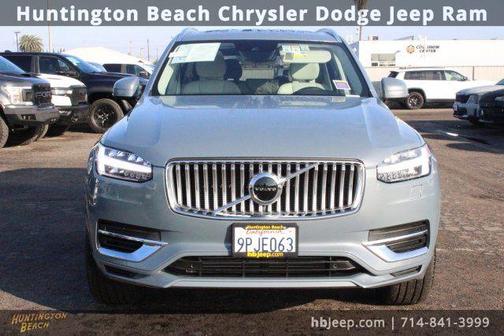 2021 Volvo XC90 Recharge Plug-In Hybrid T8 Inscription Expression 7 Passenger