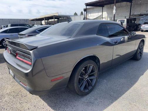 Granite Crystal Clearcoat Metallic 2020 Dodge Challenger SXT