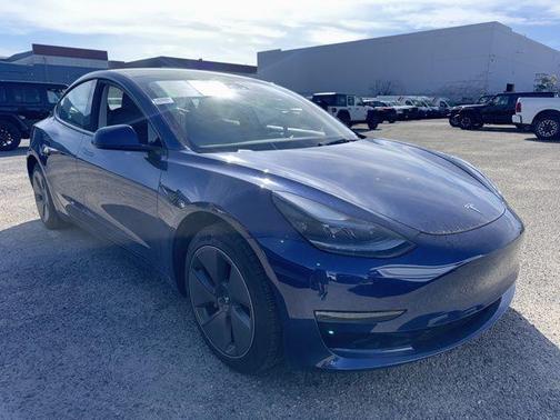 2023 Tesla Model 3 Base