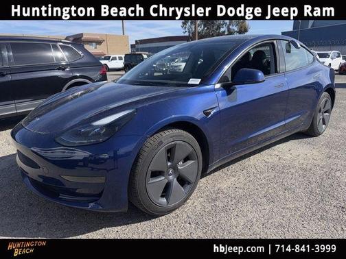 2023 Tesla Model 3 Base