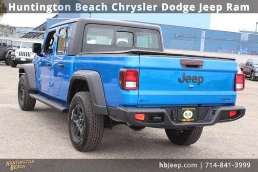 2021 Jeep Gladiator Sport