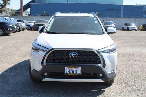 2023 Toyota Corolla Cross XLE