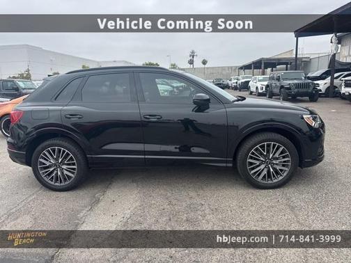 2024 Audi Q3 40 Premium