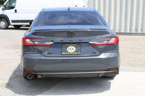 UNDERGROUND 2025 Toyota Camry SE