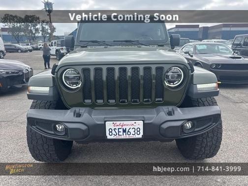 2020 Jeep Wrangler Unlimited Sahara Altitude