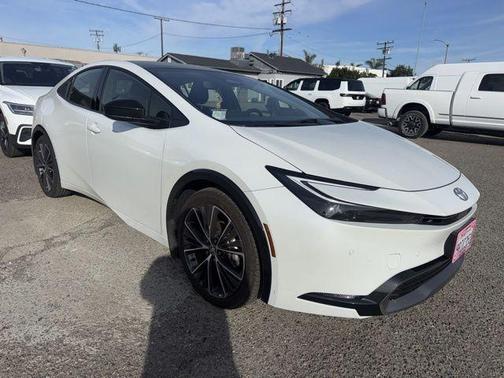 2024 Toyota Prius XLE