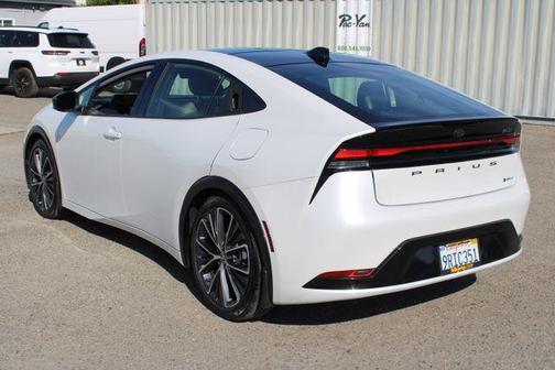 2024 Toyota Prius XLE