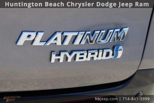 2024 Toyota Sienna Platinum 7 Passenger