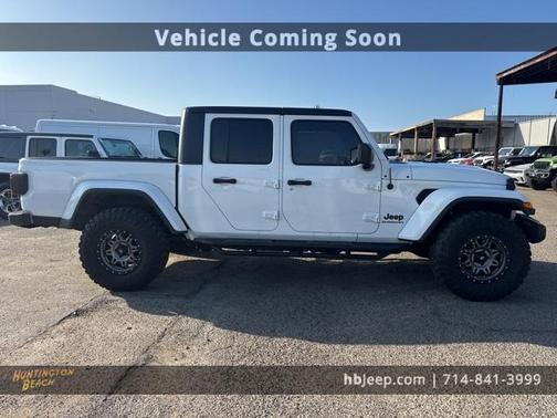 2021 Jeep Gladiator Sport
