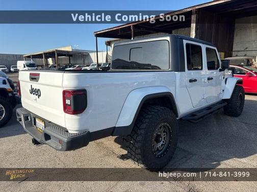 2021 Jeep Gladiator Sport