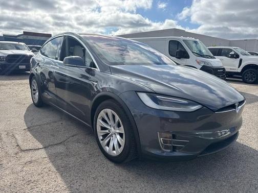 2016 Tesla Model X 75D