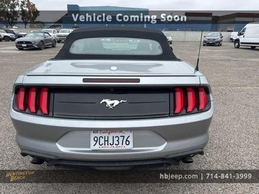 2022 Ford Mustang EcoBoost Premium