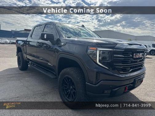 2023 GMC Sierra 1500 AT4