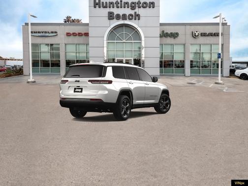 2025 Jeep Grand Cherokee L Laredo