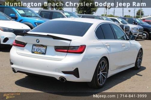 2020 BMW 330 i