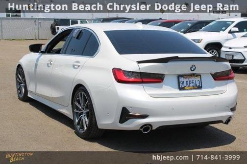 2020 BMW 330 i