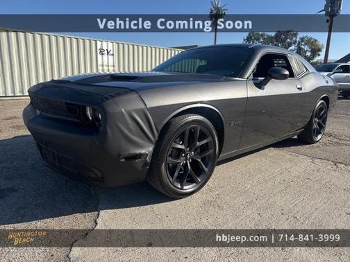 2019 Dodge Challenger SXT