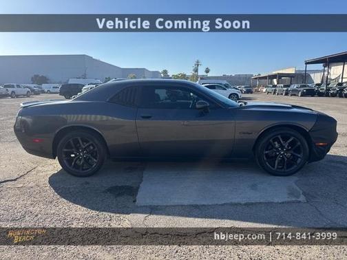 2019 Dodge Challenger SXT