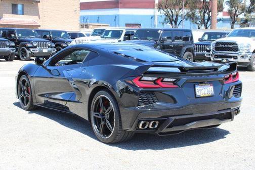 Black 2021 Chevrolet Corvette Stingray w/3LT