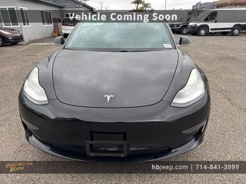 2020 Tesla Model 3 Standard Range Plus