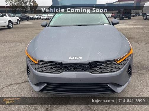 2022 Kia K5 LX