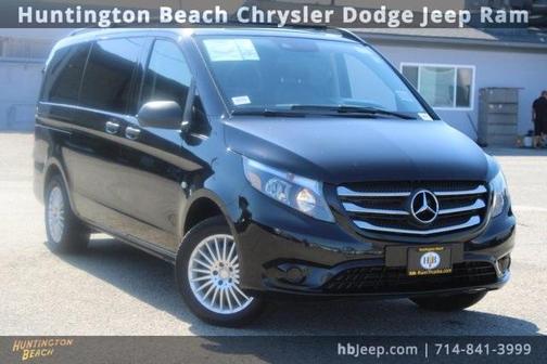 2017 Mercedes-Benz Metris Base