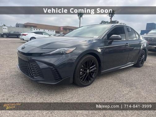 2025 Toyota Camry SE