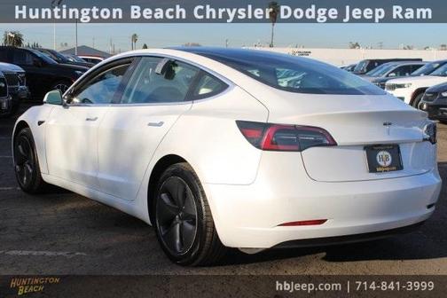 2020 Tesla Model 3 Standard Range Plus