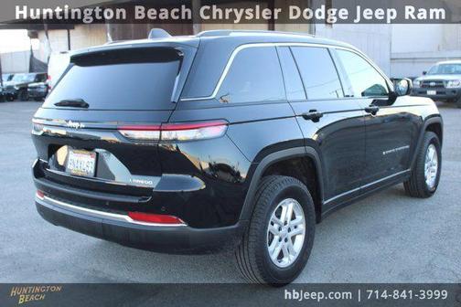 2023 Jeep Grand Cherokee Laredo
