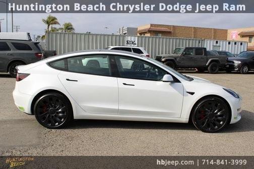 2023 Tesla Model 3 Performance