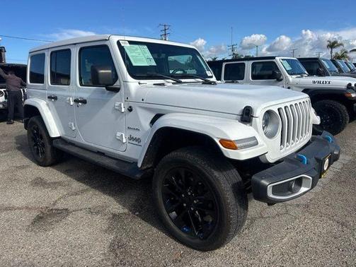 Bright White Clearcoat 2023 Jeep Wrangler 4xe Sahara