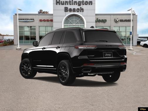 2025 Jeep Grand Cherokee Summit