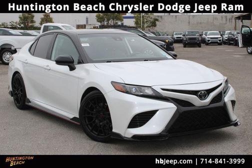 Midnight Black Metallic 2020 Toyota Camry TRD V6