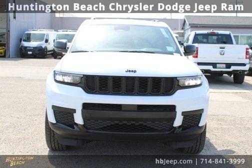 2023 Jeep Grand Cherokee L Laredo