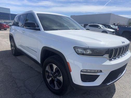 2022 Jeep Grand Cherokee 4xe Base
