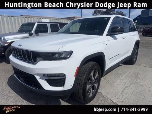 2022 Jeep Grand Cherokee 4xe Base