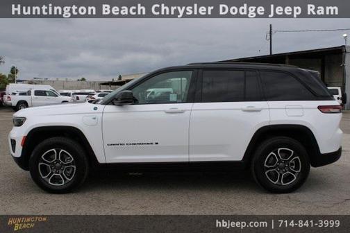 2024 Jeep Grand Cherokee 4xe Trailhawk