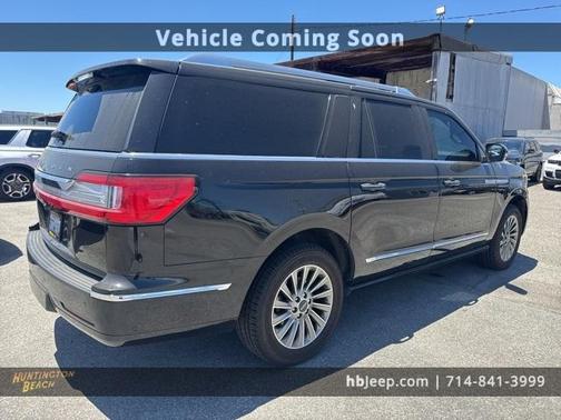 2020 Lincoln Navigator L Standard