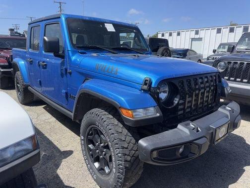 Hydro Blue Pearlcoat 2022 Jeep Gladiator Sport