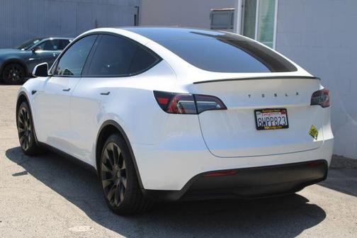 Pearl White Multi 2021 Tesla Model Y Long Range