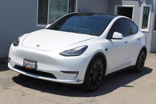 Pearl White Multi 2021 Tesla Model Y Long Range
