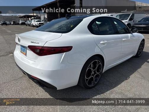 2022 Alfa Romeo Giulia Veloce