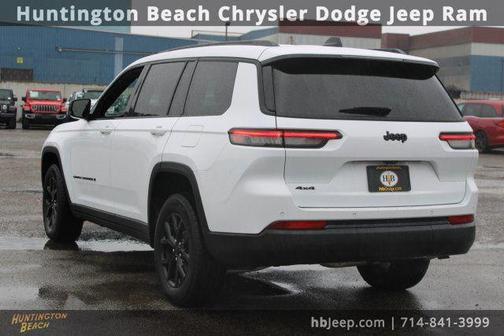 2025 Jeep Grand Cherokee L Laredo