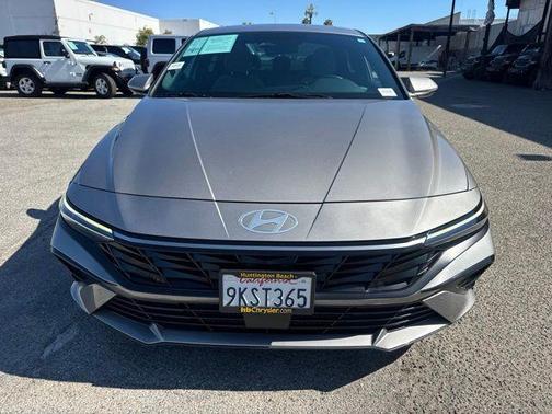 Metal 2024 Hyundai ELANTRA HEV Limited