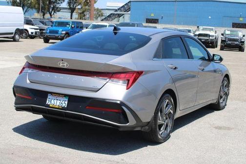 Metal 2024 Hyundai ELANTRA HEV Limited