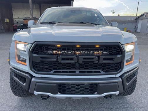 2017 Ford F-150 Raptor